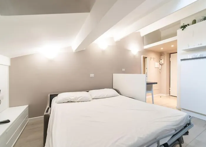 Intrho Flat Porta Romana Apartamento *