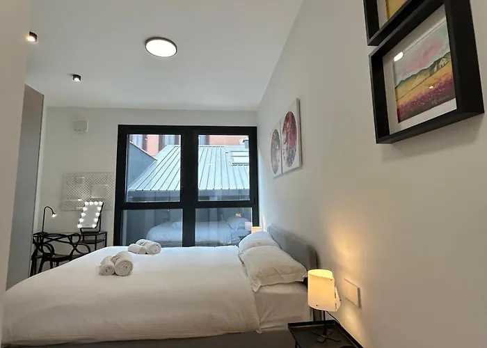 Kibilu Luxury With Terrace, Isola District And Near Garibaldi Station