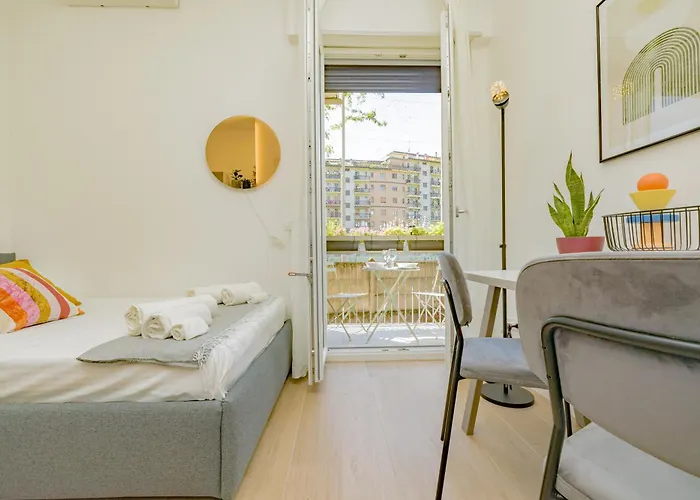 Comfy & Chic Near Universita Iulm & Famagosta-ideal For Work Lägenhet Milano