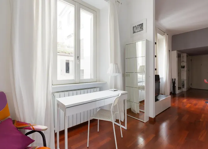 Guesthost - Porta Venezia M1 Cosy *