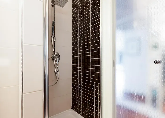 Guesthost - Porta Venezia M1 Cosy