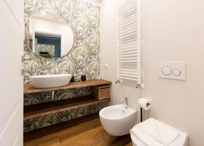 Guesthost - La Ringhiera Dell'acquabella * Милан