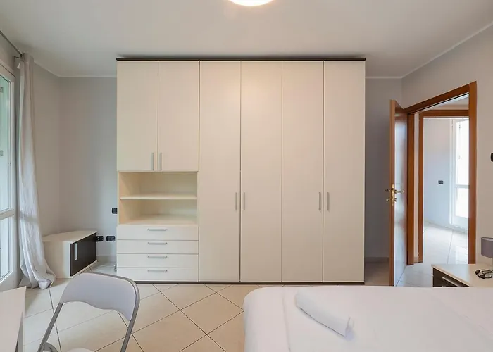 Penthouse In - 2 Terraces And Netflix Apartment