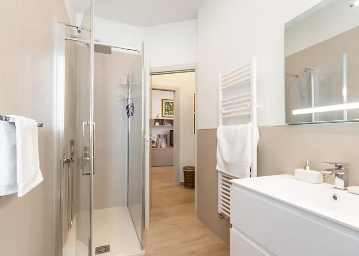 Elegante E Silenzioso- Luce Apt. Vt37