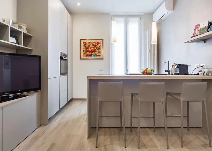 Elegante E Silenzioso- Luce Apt. Vt37 公寓 米兰