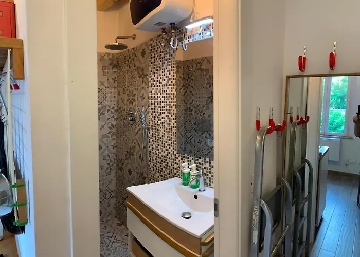 M20, Isola Garibaldi * Mailand