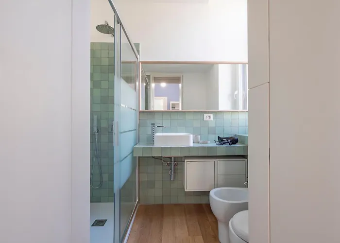 Xenia - Bright Near Piazzale Susa