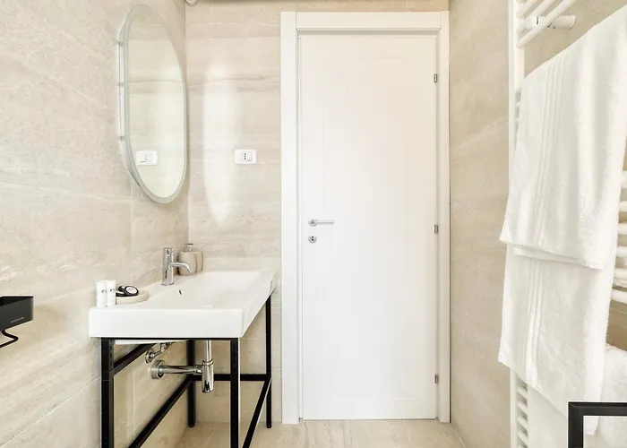 Joivy 1-bed With Balcony Near Subway ミラノ