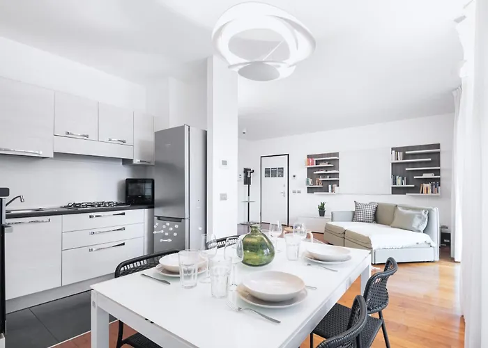 Easylife - - Muratori 13 - Porta Romana Apartamento *