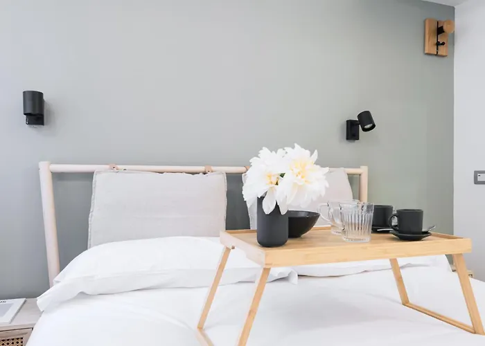 Easylife - - Monza 37 - Loreto Милан