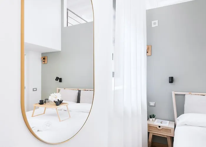 Easylife - - Monza 37 - Loreto * Милан