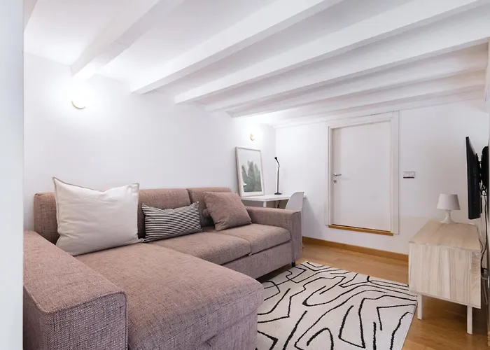 Easylife - - Monza 37 - Loreto Милан