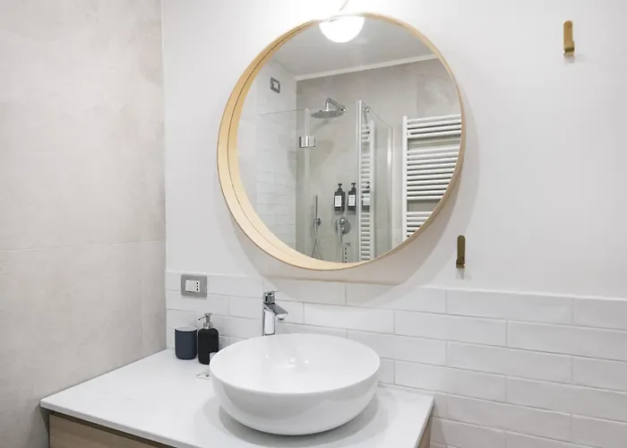 Easylife - - Monza 37 - Loreto