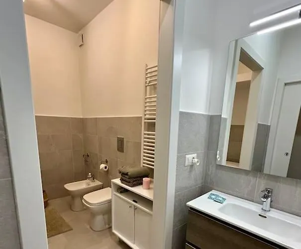 Lovely In Prada District