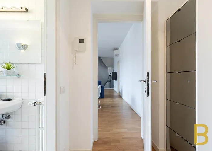 Beplace At Navigli Apartment