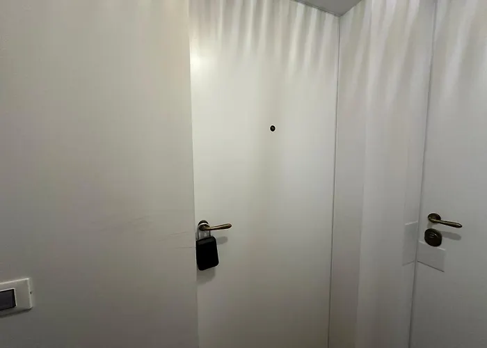 Repetti Design - 10 Min To Centre & Airport Apartment Milan