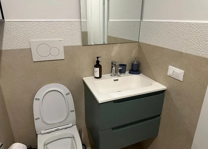 Repetti Design - 10 Min To Centre & Airport *