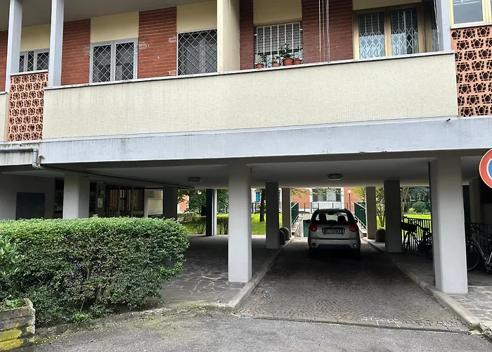 Repetti Design - 10 Min To Centre & Airport *