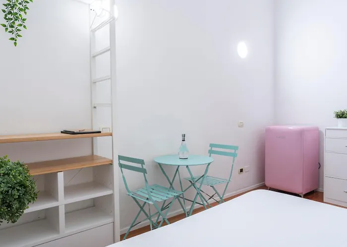 New! Lovely & Friendly In Center C 公寓