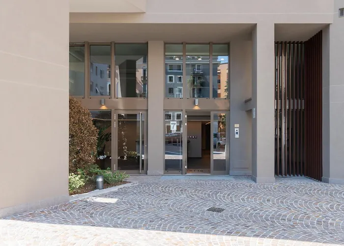 Brenta Flexyrent * Milan