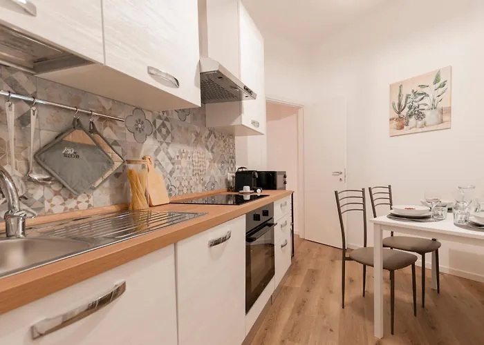 I Host - Campiglio 13 *