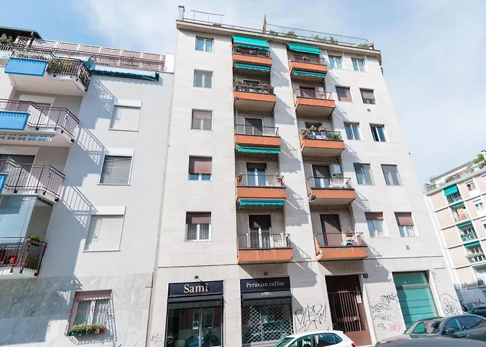 I Host - Campiglio 13 * Milano