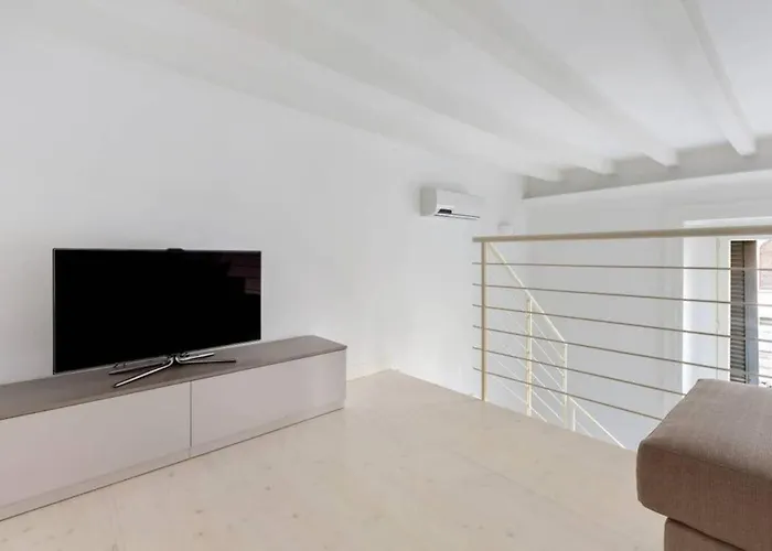 Luxury Duplex Corso Magenta 3pax-wifi *