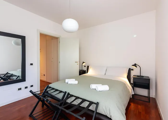 Daniele Flat - Free Wi-fi & M4 Metro *