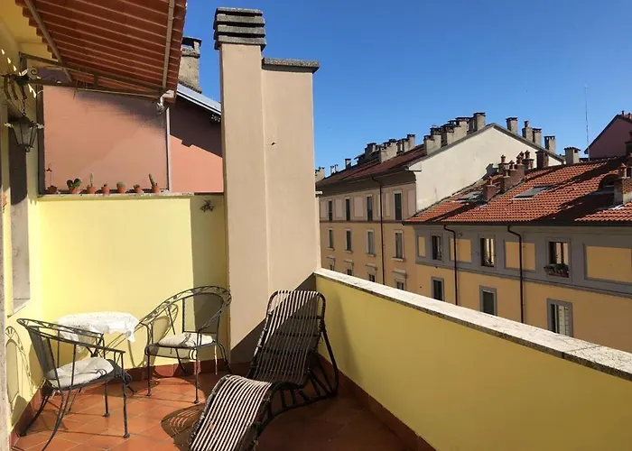Navigli Con Terrazza דירה *
