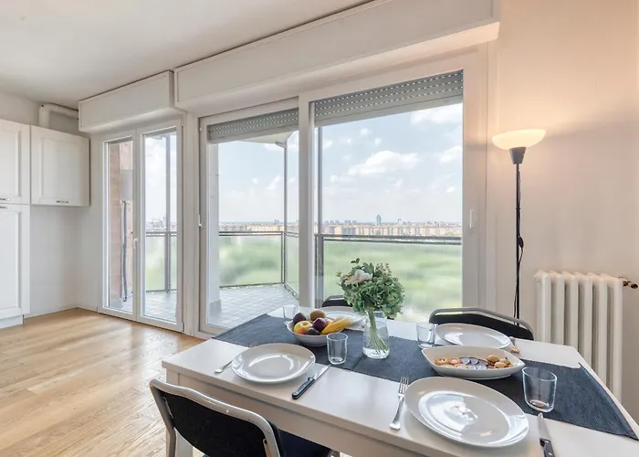 Omodeo, 19 - Ampio E Panoramico 公寓 *