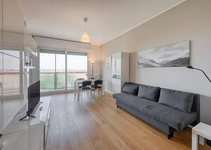 公寓 Omodeo, 19 - Ampio E Panoramico 米兰