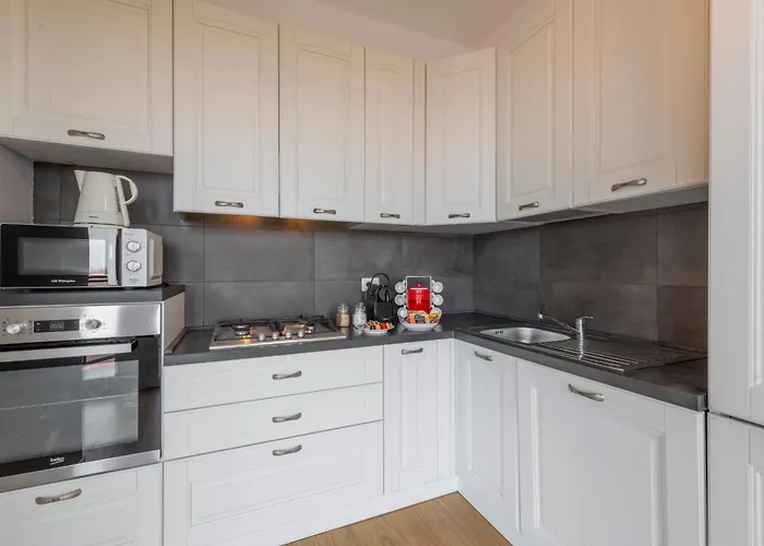 Omodeo, 19 - Ampio E Panoramico 米兰