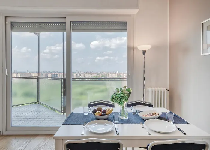 Omodeo, 19 - Ampio E Panoramico 公寓