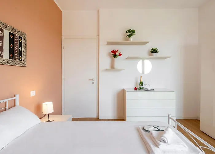 Omodeo, 19 - Ampio E Panoramico 公寓 米兰