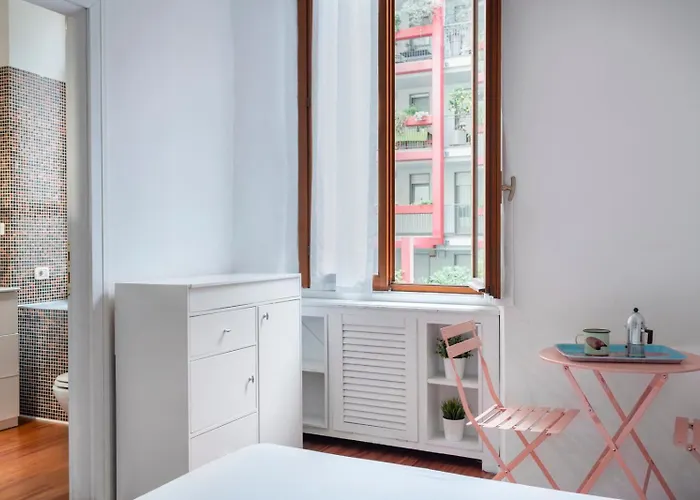 Apartmán New! Lovely & Friendly In Center D Milán