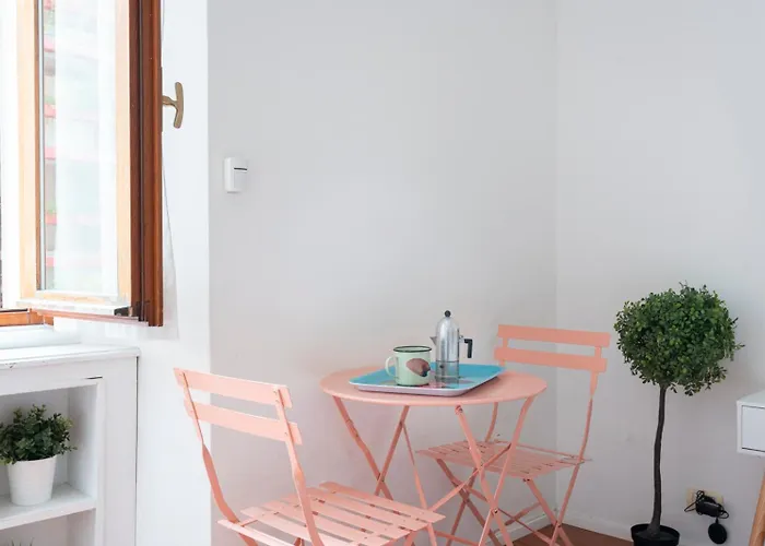 New! Lovely & Friendly In Center D Apartmán