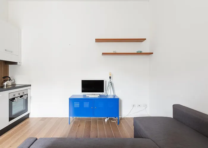 Guesthost - Porta Venezia Cosy *