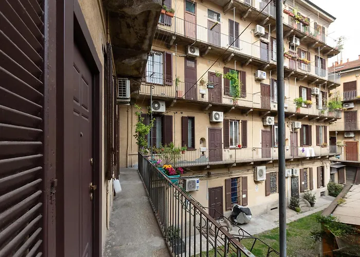 Guesthost - Porta Venezia Cosy * Milano