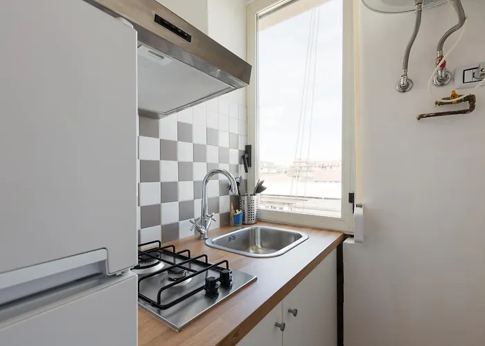 Apartamento Guesthost - Savona District Comfy