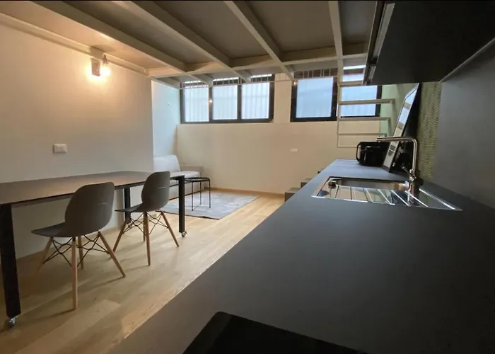 Modern Loft In Porta Venezia * Mediolan