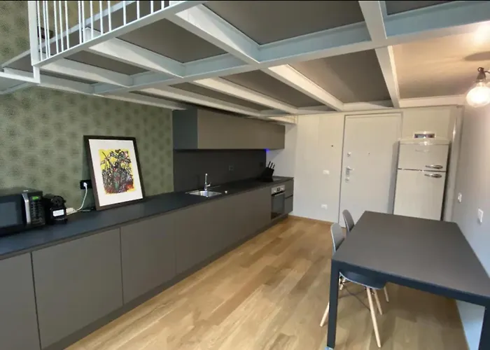 Modern Loft In Porta Venezia Apartament *