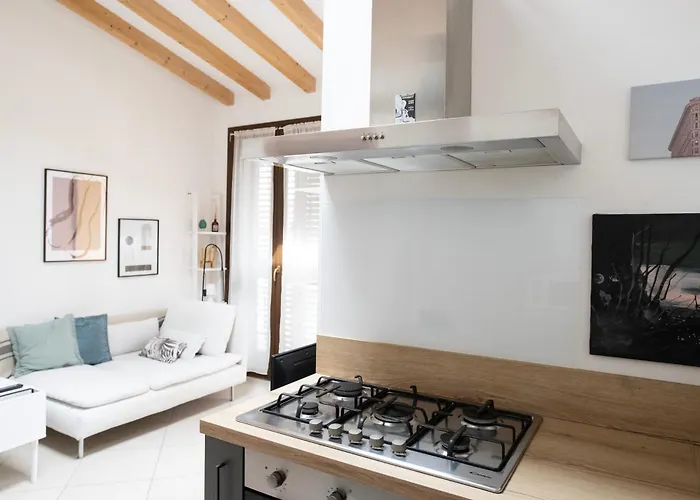 Daire L'arche Comfort&relax - House Di Via Zanoli *