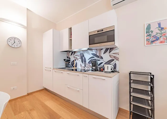 500 M From Corso Sempione, Close To Metro M5 公寓