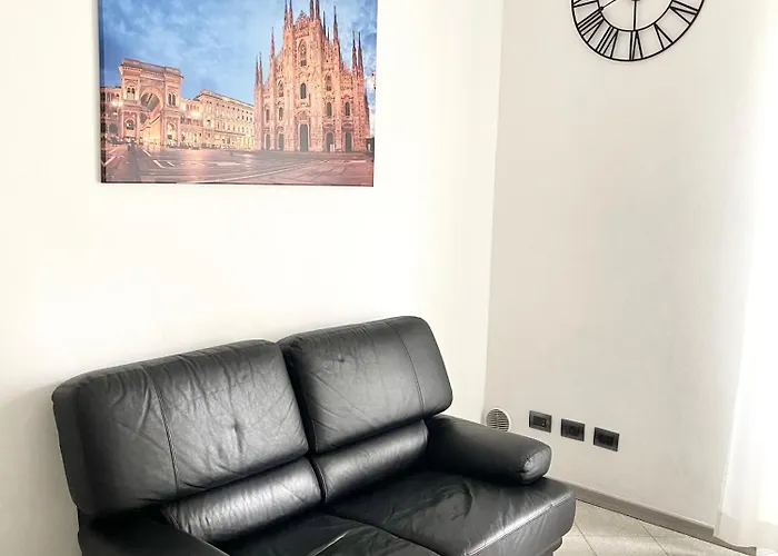 Apartament Bilocale Zona Navigli *