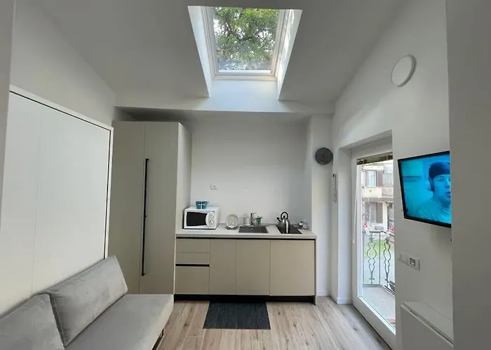 Apartament Grazioso Monolocale *