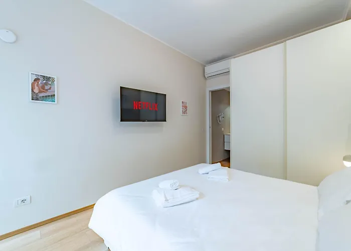 500 M From Corso Sempione, Close To Metro M5