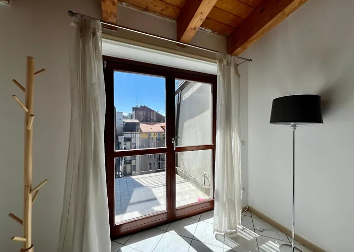 Apartament Big Skyview Goldoni - Duomo M4 Lin Airport *