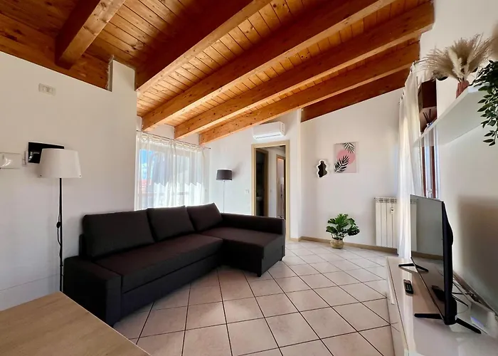 Big Skyview Goldoni - Duomo M4 Lin Airport *