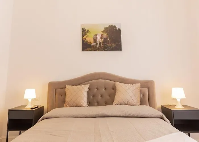 Sacri Casa Apartment *