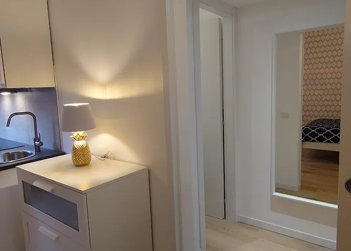 Moderno Monolocale Zona Porta Romana - Insubria 1pdx Апартаменты